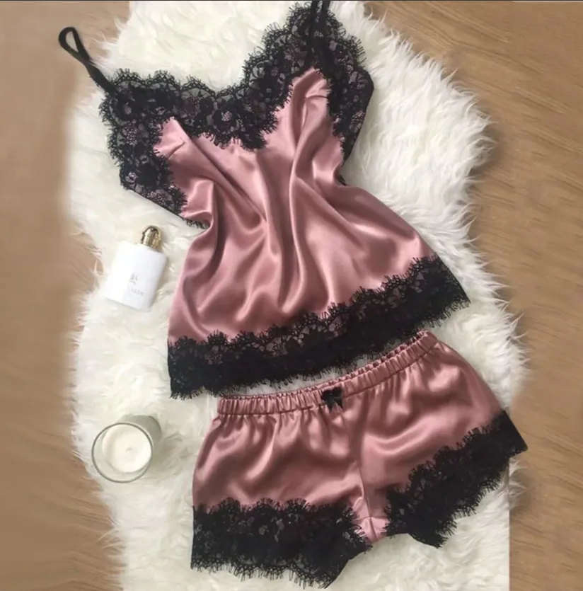 Rose noir